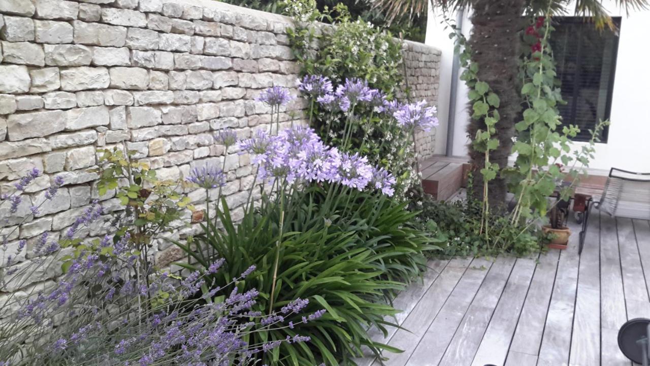 Les Jardins De Clerjotte Bed and Breakfast Saint-Martin-de-Ré Εξωτερικό φωτογραφία