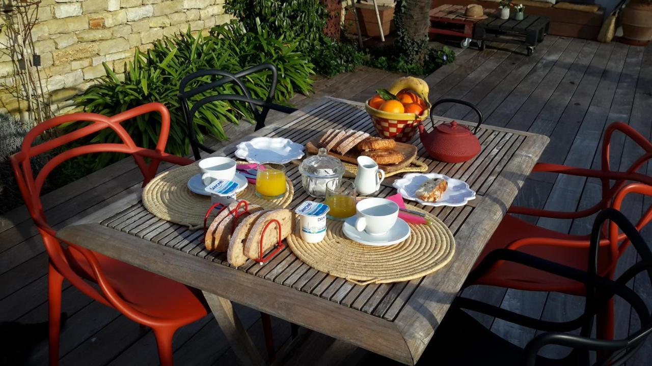 Les Jardins De Clerjotte Bed and Breakfast Saint-Martin-de-Ré Εξωτερικό φωτογραφία